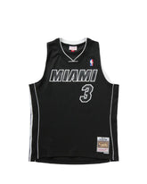 Black basketball jersey with 'Miami' and number '3' on a white background