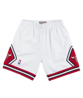 Chicago Bulls 1997-98 White Swingman Shorts