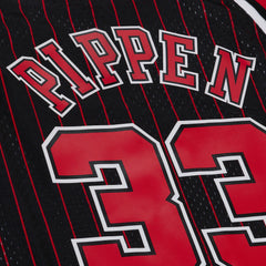 Chicago Bulls #33 Scottie Pippen 1995-96 NBA Hardwood Classics Swingman Black Striped Mitchell & Ness