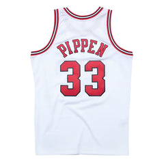 Chicago Bulls #33 Scottie Pippen 1997-98 NBA Hardwood Classic Swingman Jersey White Mitchell & Ness