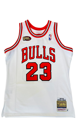 Chicago Bulls Vintage Jersey - Relive the Glory Days Vintage Court Chicago Bulls Vintage Jersey - Relive the Glory Days Vintage Court