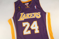 Los Angeles Lakers #24 Kobe Bryant 2008-09 NBA Finals Edition Authentic Hardwood Classics Mitchell & Ness